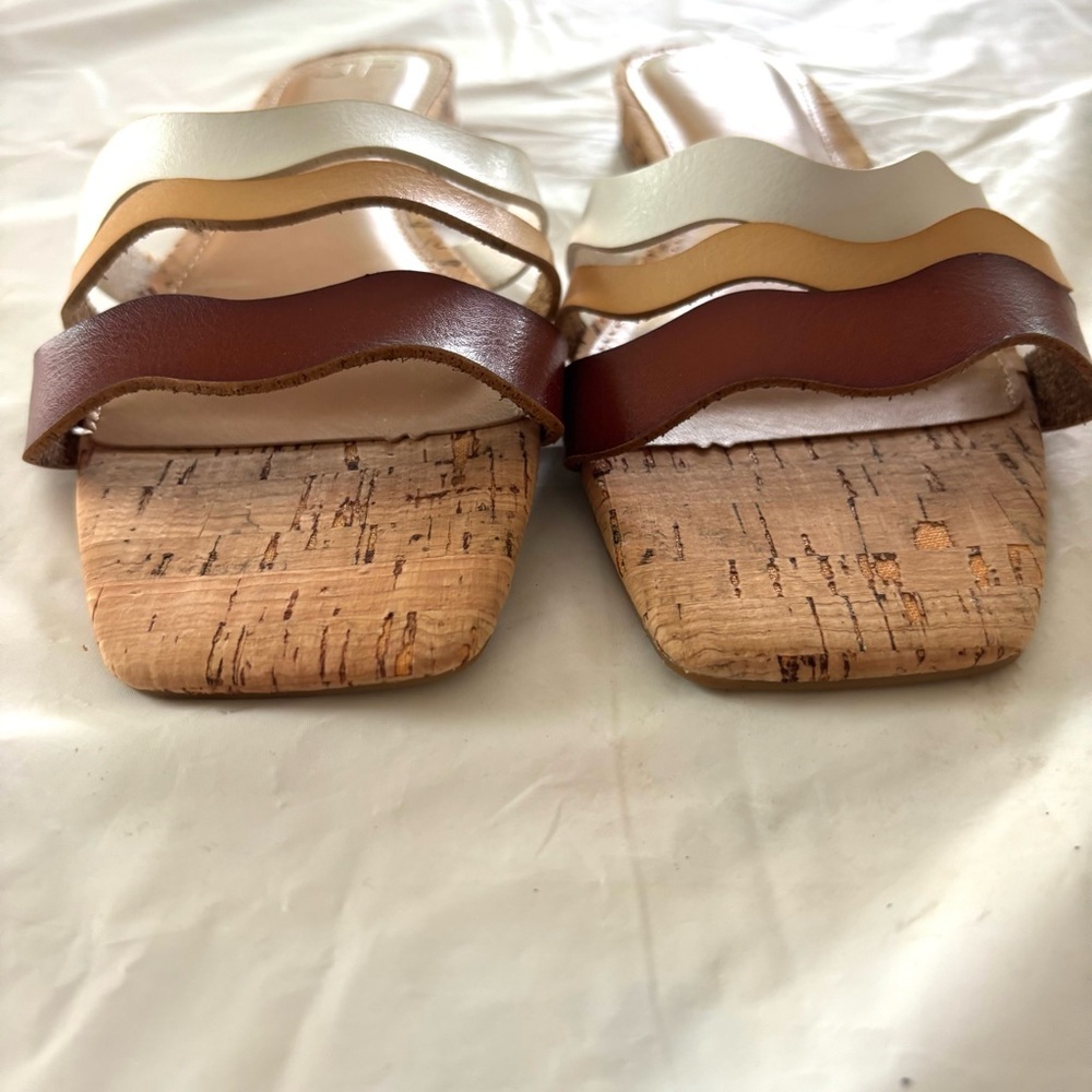 NWT JF Just Fab Wave Slip-On Sandals Brown Tan White SZ 7 - Picture 5 of 11